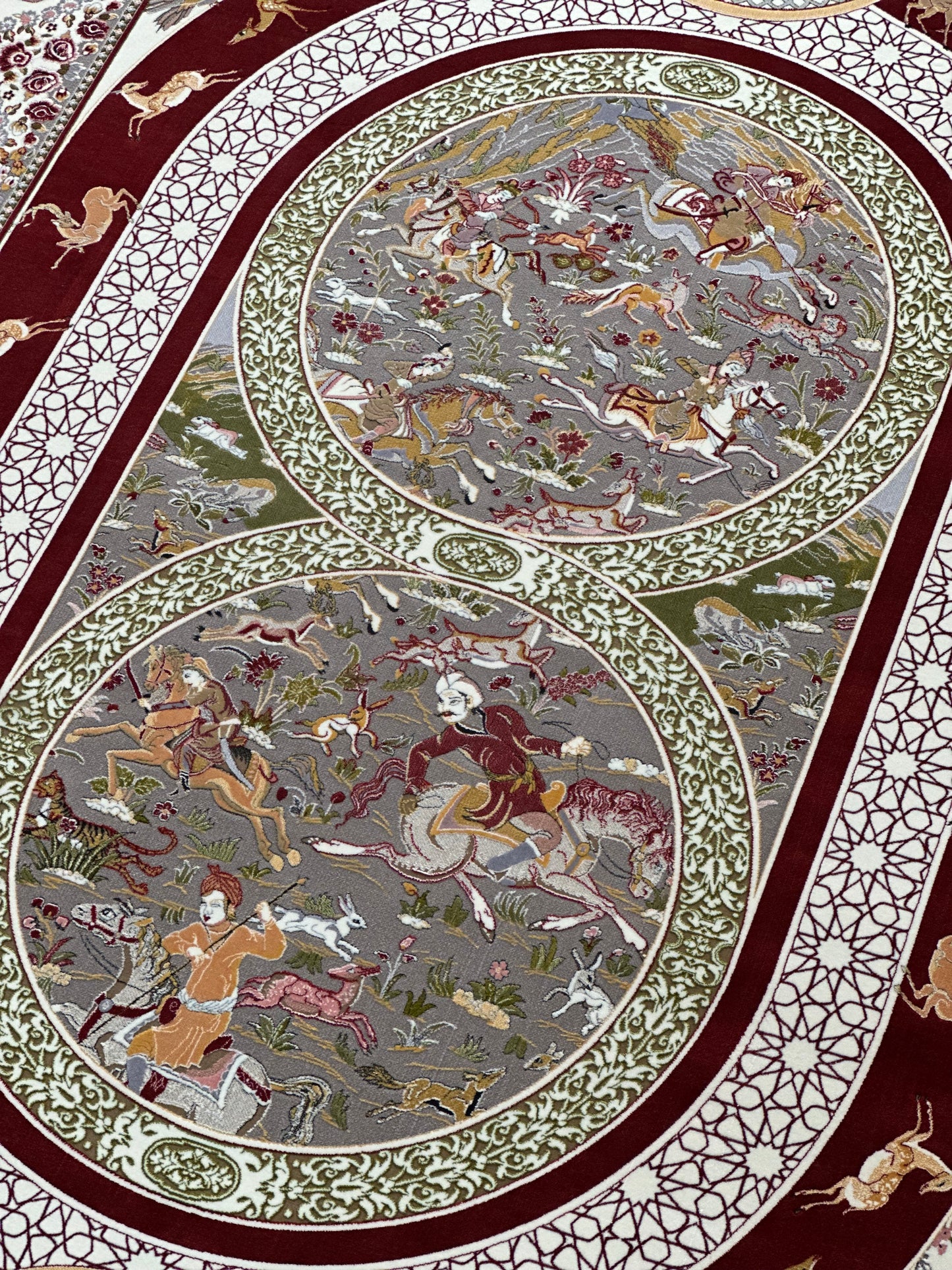 Royal Hunt Tapestry - Red