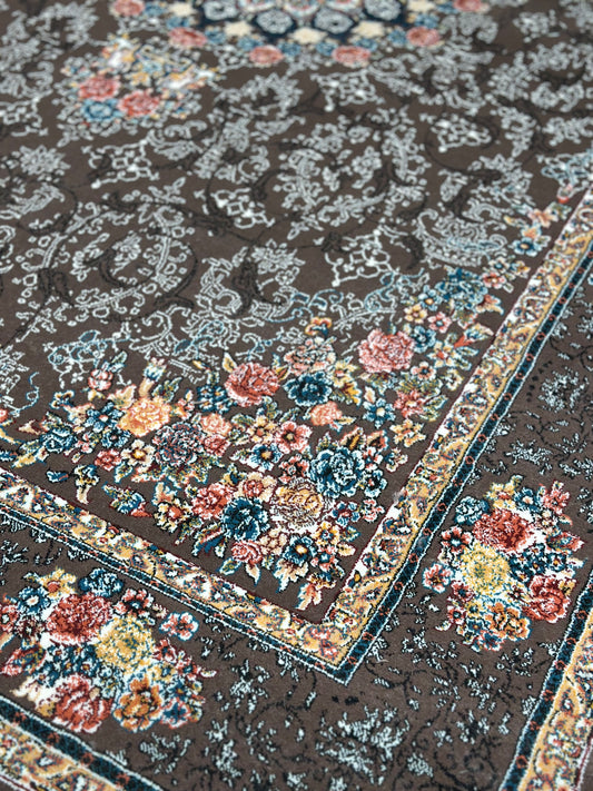*Classic Floral Persian Carpet